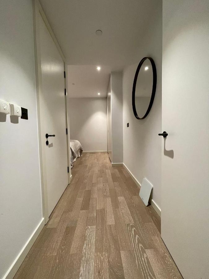 Battersea Power Station Living Apartment Лондон Екстериор снимка
