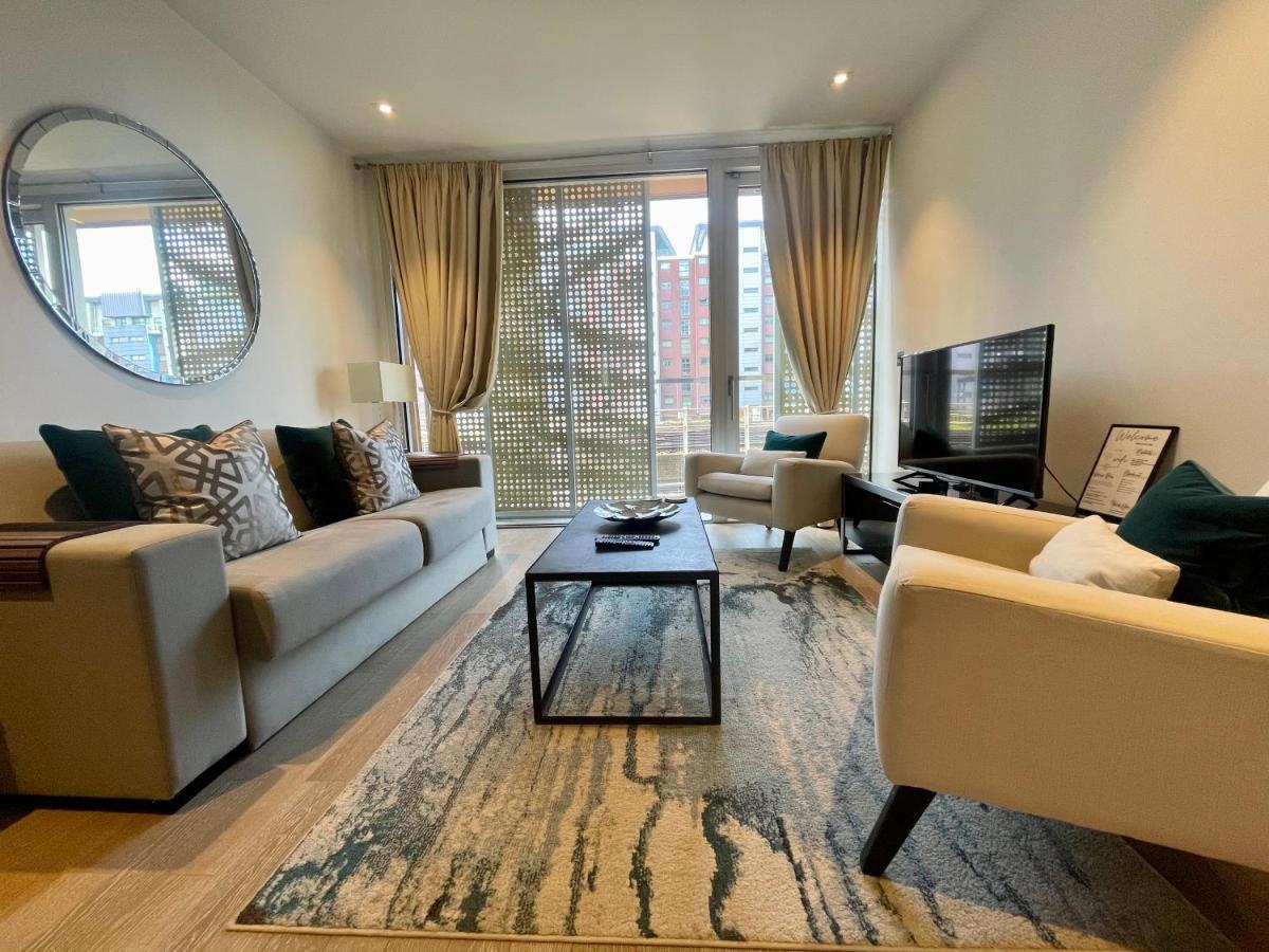 Battersea Power Station Living Apartment Лондон Екстериор снимка